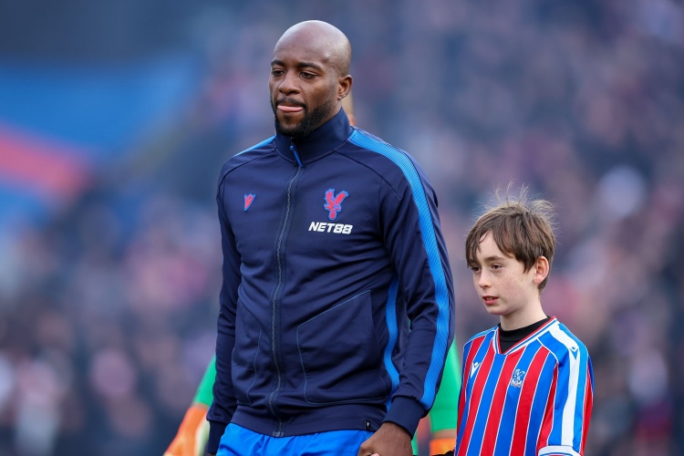 鄂媒：贝维斯已在泰国跟随武汉三镇冬训，全力备战新赛季中超